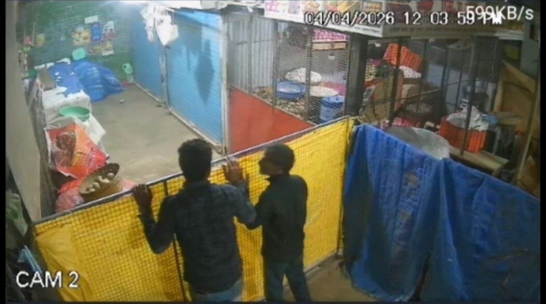 सावंतवाडीत भर बाजारपेठेत सहा दुकाने फोडली