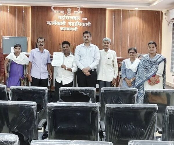 दिव्यांग व्यक्तींना आवश्यक सहकार्य मिळणार – तहसीलदार दीक्षांत देशपांडे