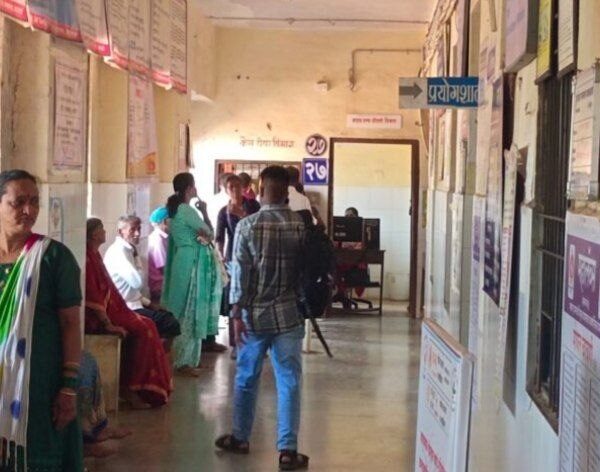डॉ. विशाल रेड्डी यांच्या बदलीनंतर कणकवली उपजिल्हा रुग्णालयात रुग्णांची भटकंती