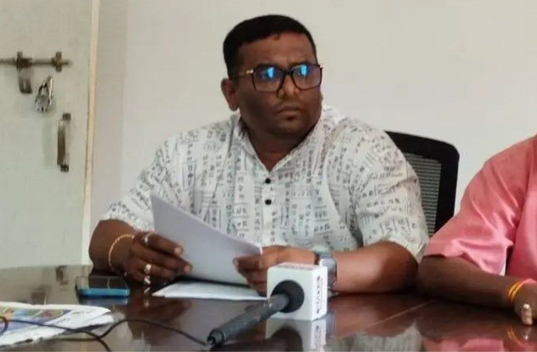 शासकीय वैद्यकीय महाविद्यालय व रुग्णालयात चाललेल्या काळ्याबाजाराचा प्रसाद गावडेंकडून “पर्दापाश”