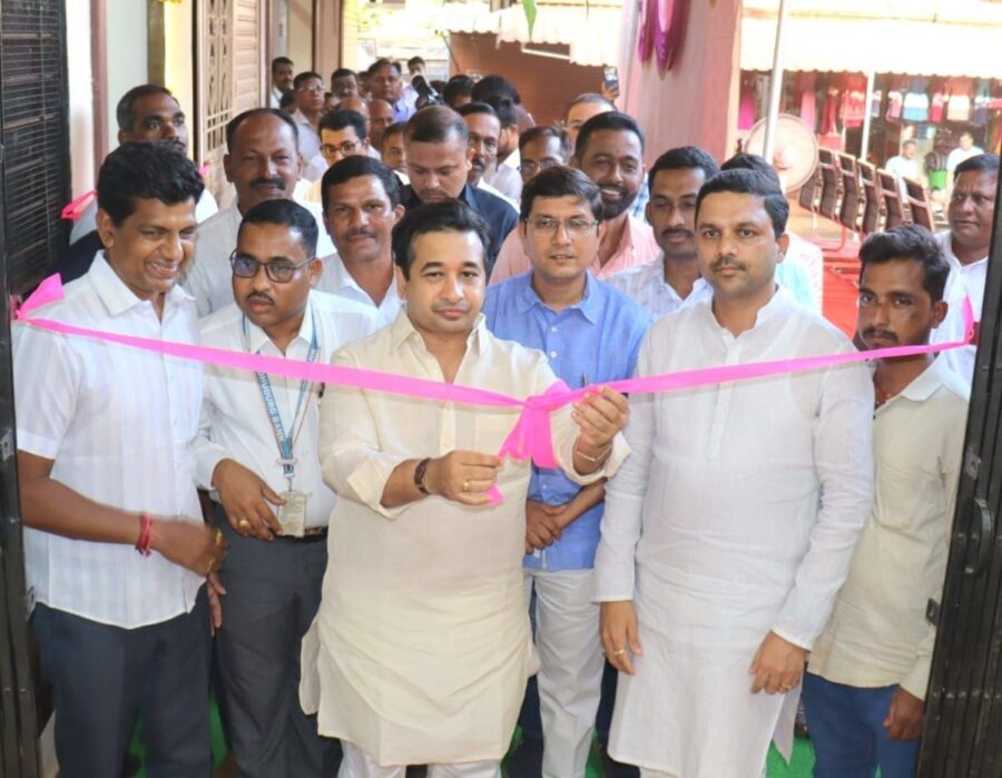 राणे साहेबांच्या स्वप्नातील बँकेच्या पारदर्शक कारभाराला चालना देण्याचे काम मनीष दळवी करत आहेत: नितेश राणे