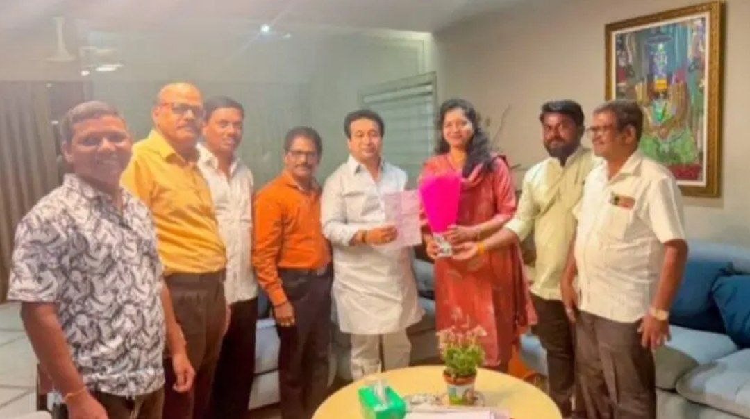 देवगड- जामसंडे न. पं. साठी कायमस्वरुपी मुख्याधिकारी मिळावा !