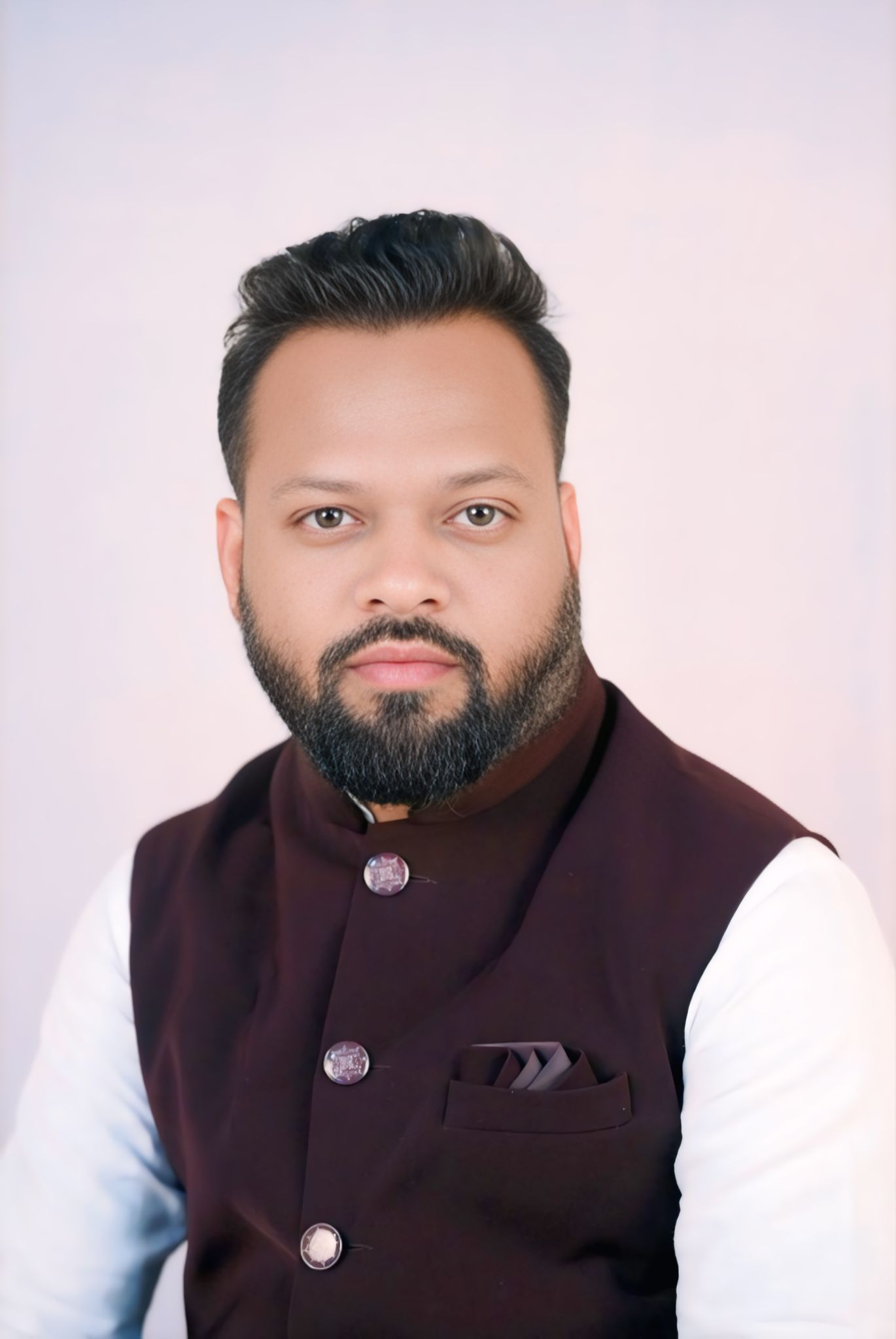 नामदार नितेश राणे यांच्या वाढदिवसानिमित्त १०० ज्येष्ठ नागरिकांना पावसाळी छत्रीचे वाटप करण्यात येणार